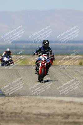 media/Jun-14-2025-Lets Ride (Sat) [[c36d48699a]]/C Group/1140am (Grapevine)/